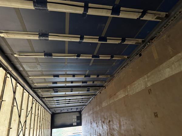 Grote foto kogel tautliner schuifzeil en dak bj 2016 apk doe het zelf en verbouw opleggers