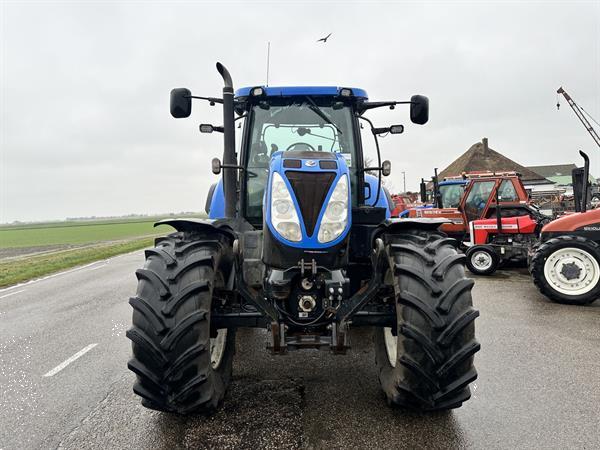 Grote foto new holland t7.210 agrarisch tractoren