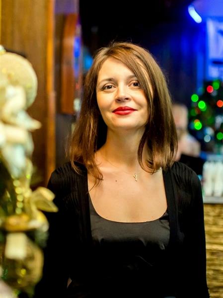 Grote foto avontuurlijke vrouw zoekt dito man contacten en berichten vrouw zoekt man