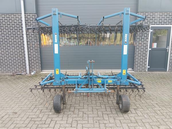 Grote foto rabewerk wiedegge 6 meter breed agrarisch onkruidbestrijding