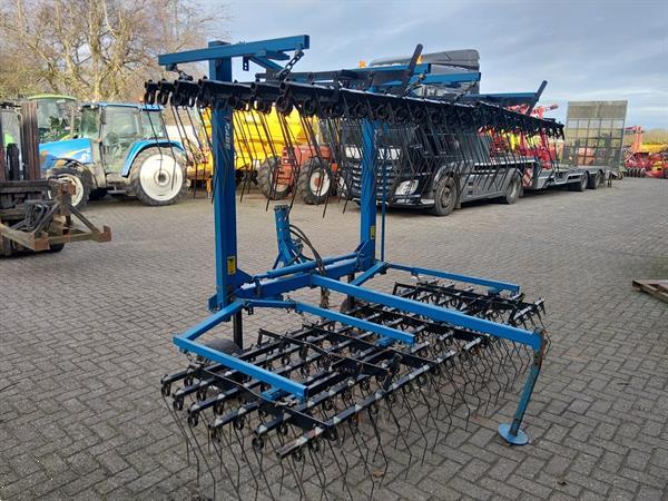 Grote foto rabewerk wiedegge 6 meter breed agrarisch onkruidbestrijding