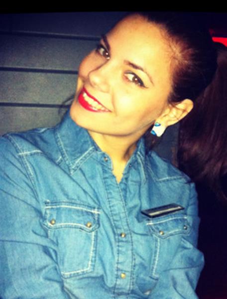 Grote foto moeder met kinderen contacten en berichten vrouw zoekt man