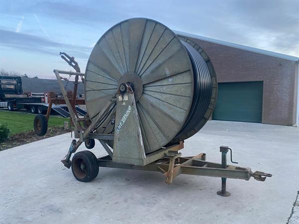 Grote foto nettuno regenhaspel 90 320 goed werkend agrarisch beregeningapparatuur