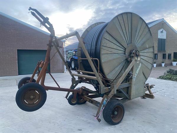 Grote foto nettuno regenhaspel 90 320 goed werkend agrarisch beregeningapparatuur