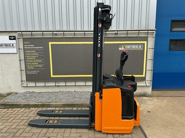 Grote foto vs 22598 elektrische triplex stapelaar still egvs14 4.940mm doe het zelf en verbouw hefwerktuigen