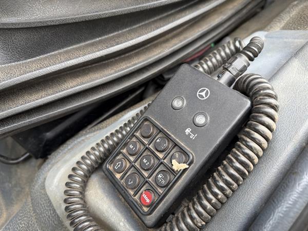 Grote foto mercedes atego 1823l 4x2 machine transporter oprij vrachtwagen euro2 240dkm 1999 apk 3 2026 doe het zelf en verbouw vrachtwagens