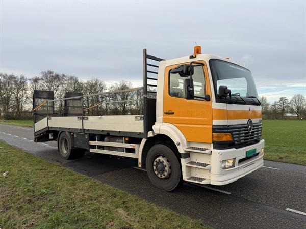 Grote foto mercedes atego 1823l 4x2 machine transporter oprij vrachtwagen euro2 240dkm 1999 apk 3 2026 doe het zelf en verbouw vrachtwagens