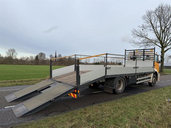 Grote foto mercedes atego 1823l 4x2 machine transporter oprij vrachtwagen euro2 240dkm 1999 apk 3 2026 doe het zelf en verbouw vrachtwagens