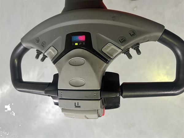 Grote foto swe 120 xr demo reach mast tilting forks s.s. doe het zelf en verbouw hefwerktuigen