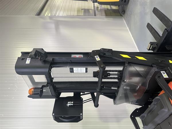 Grote foto swe 120 xr demo reach mast tilting forks s.s. doe het zelf en verbouw hefwerktuigen