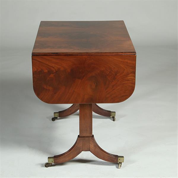 Grote foto mahonie met bloemmahonie sidetable of smalle schrijftafel met 2 laden en op en neerklapbare oren n antiek en kunst stoelen en banken