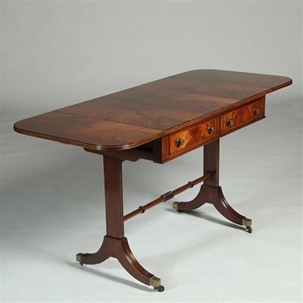 Grote foto mahonie met bloemmahonie sidetable of smalle schrijftafel met 2 laden en op en neerklapbare oren n antiek en kunst stoelen en banken