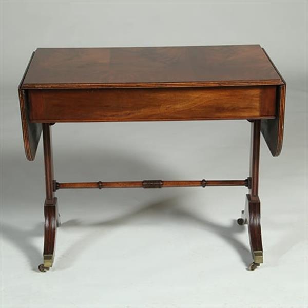 Grote foto mahonie met bloemmahonie sidetable of smalle schrijftafel met 2 laden en op en neerklapbare oren n antiek en kunst stoelen en banken