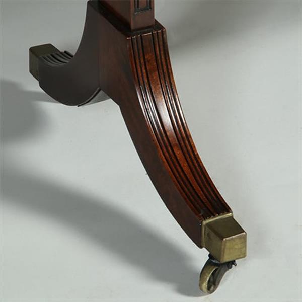 Grote foto mahonie met bloemmahonie sidetable of smalle schrijftafel met 2 laden en op en neerklapbare oren n antiek en kunst stoelen en banken