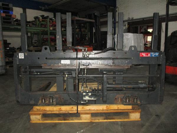 Grote foto kaup vorkenversteller triple agrarisch heftrucks