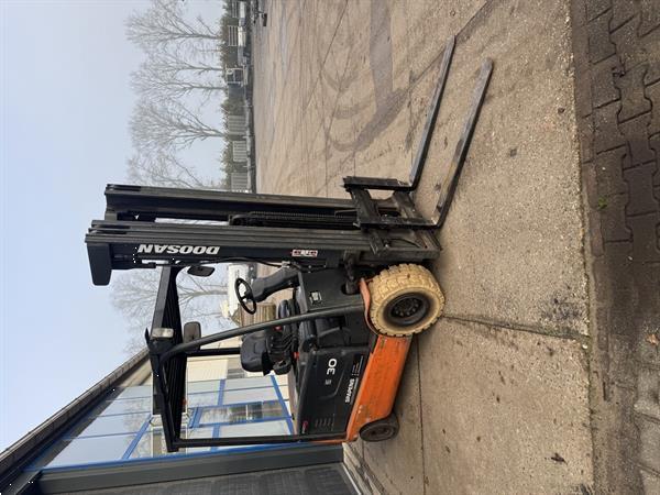 Grote foto doosan 3ton elec triple agrarisch heftrucks