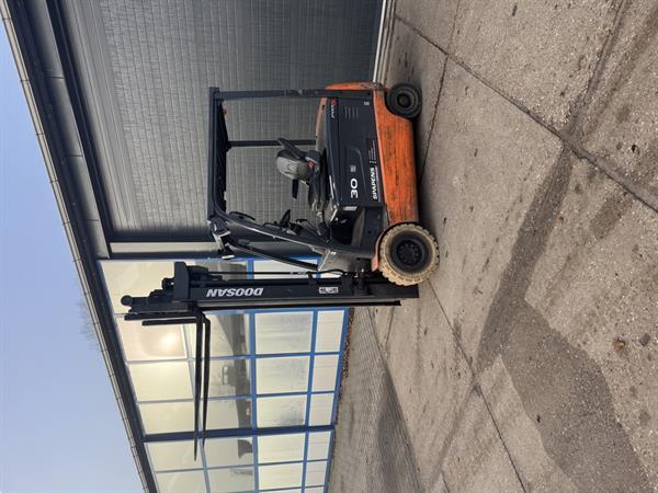 Grote foto doosan 3ton elec triple agrarisch heftrucks