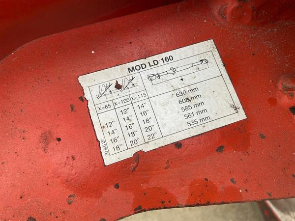 Grote foto kverneland ld85 ploeg 4 schaar agrarisch ploegen