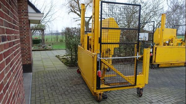 Grote foto stansz hef kantelsysteem voor containers kisten doe het zelf en verbouw hefwerktuigen