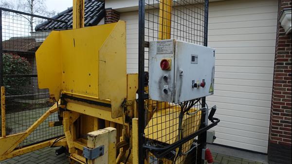 Grote foto stansz hef kantelsysteem voor containers kisten doe het zelf en verbouw hefwerktuigen