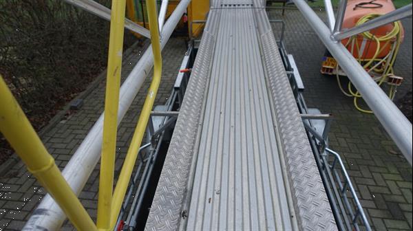 Grote foto aanhangwagen met aluminium loopbrug agrarisch aanhangwagens