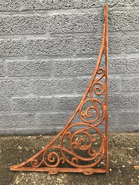 Grote foto groot hoekijzer voor dak luifel ondersteuning carrier bescherming hoekornament deur. nog 7 huis en inrichting woningdecoratie