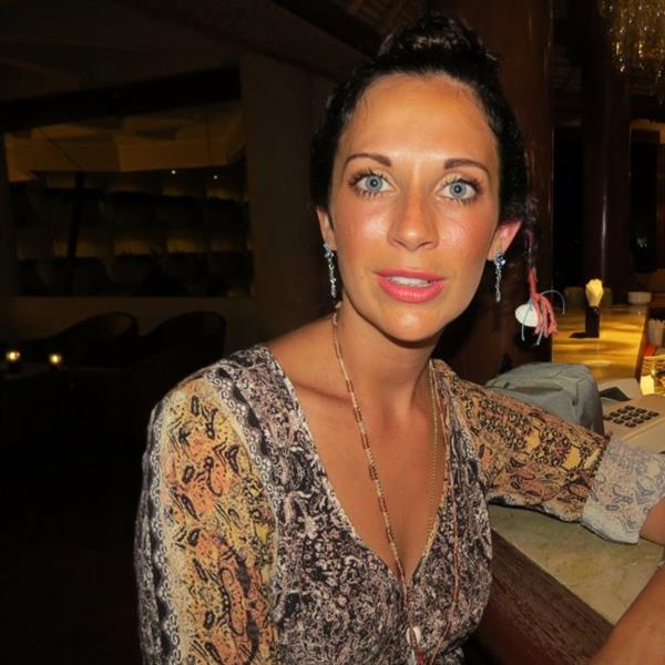 Grote foto sta jij klaar voor mij en mijn dochter contacten en berichten vrouw zoekt man