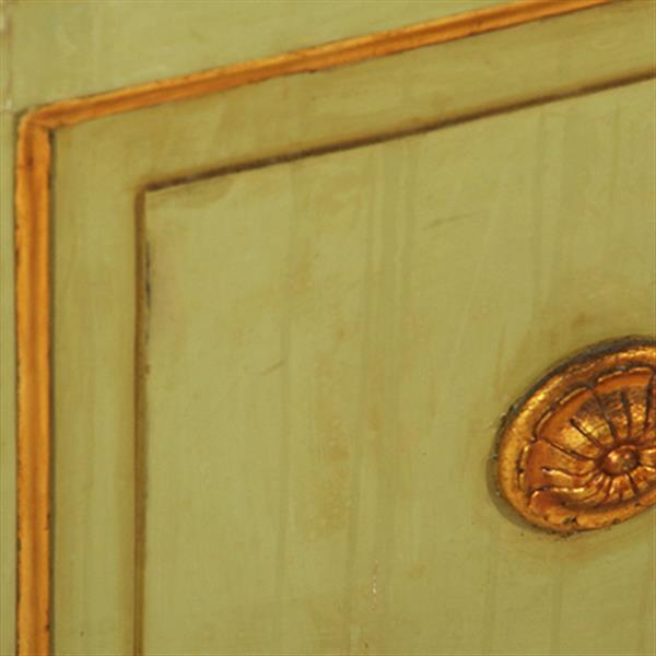 Grote foto smalle hoge louis seize hoekkast in salie en residagroen ca 1800 no.361805 antiek en kunst stoelen en banken