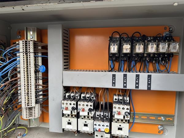 Grote foto btm t2000 bloemenboslijn agrarisch tuinbouw