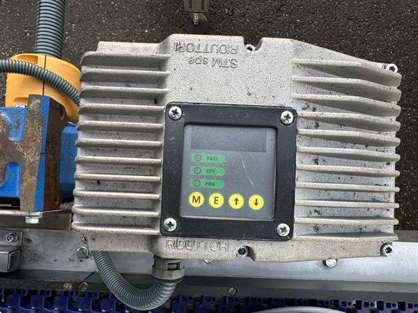 Grote foto bochtband in y vorm agrarisch transportbanden