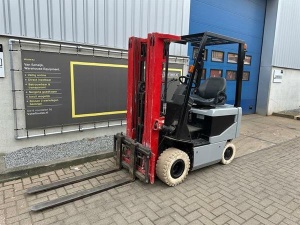 Grote foto vs 22604 elektrische triplex heftruck nissan agrarisch heftrucks