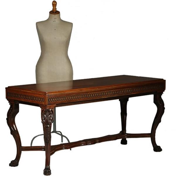 Grote foto amerikaanse bibliotheektafel met onzichtbaar vergrotingsmechaniek ook als eetkamertafel te gebruiken antiek en kunst stoelen en banken