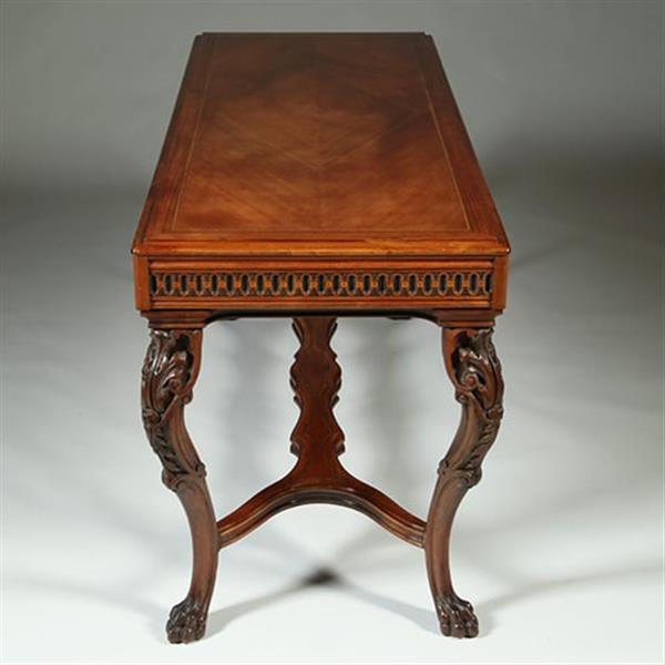 Grote foto amerikaanse bibliotheektafel met onzichtbaar vergrotingsmechaniek ook als eetkamertafel te gebruiken antiek en kunst stoelen en banken