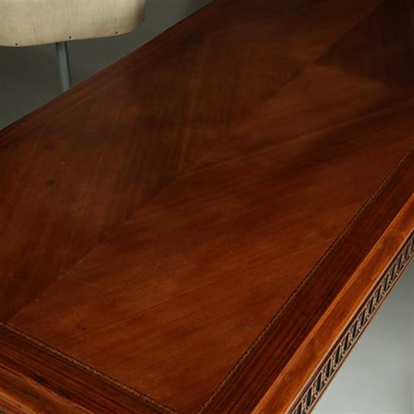 Grote foto amerikaanse bibliotheektafel met onzichtbaar vergrotingsmechaniek ook als eetkamertafel te gebruiken antiek en kunst stoelen en banken