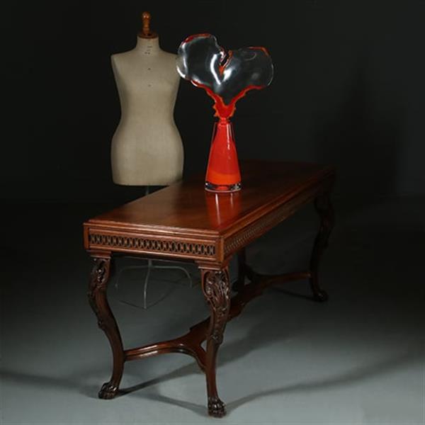 Grote foto amerikaanse bibliotheektafel met onzichtbaar vergrotingsmechaniek ook als eetkamertafel te gebruiken antiek en kunst stoelen en banken