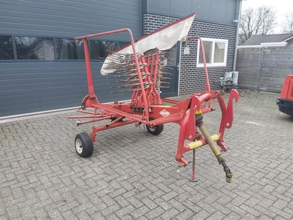Grote foto kuhn ga 381 hark agrarisch harken
