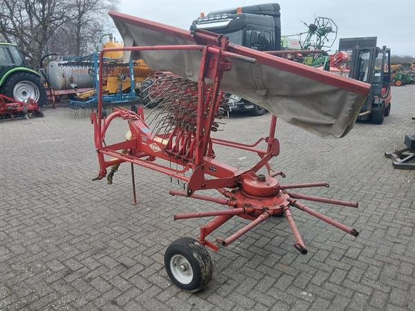 Grote foto kuhn ga 381 hark agrarisch harken
