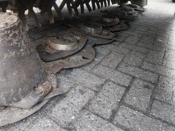 Grote foto kuhn fc313 f frontmaaier agrarisch maaiers