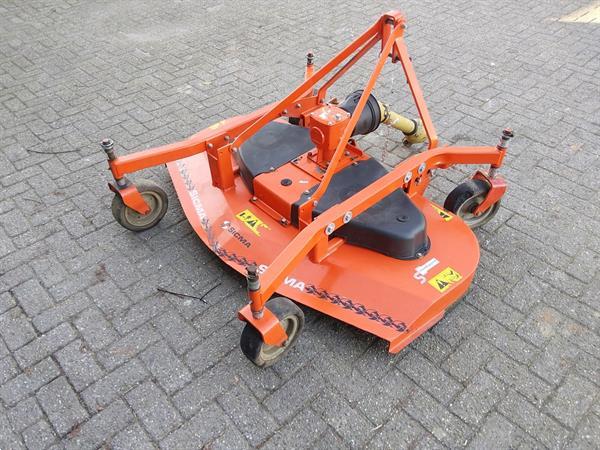 Grote foto sicma fa 1500 weidebloter agrarisch maaiers