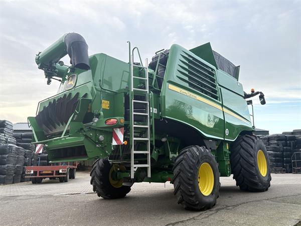 Grote foto john deere t560i agrarisch maaidorsers
