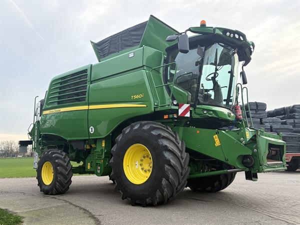 Grote foto john deere t560i agrarisch maaidorsers