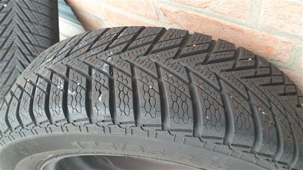 Grote foto winterbanden continental met velg 175 65 r 14 auto onderdelen banden en velgen