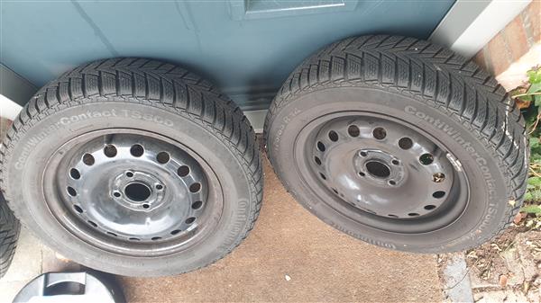 Grote foto winterbanden continental met velg 175 65 r 14 auto onderdelen banden en velgen