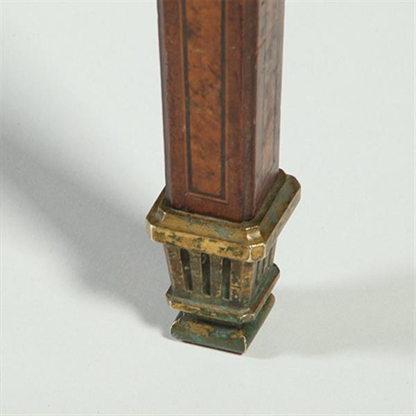 Grote foto amboina bouillotte tafel gesig. escalier de christal paris met twee laden verguld brons no.361895 antiek en kunst stoelen en banken