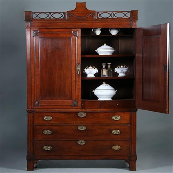 Grote foto hollands neoclassicistisch kabinet met afneembaar hekje in zeer fraaie patina ca 1800 no.892955 antiek en kunst stoelen en banken