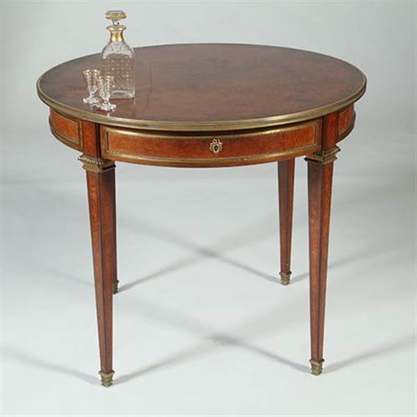 Grote foto amboina bouillotte tafel gesig. escalier de christal paris met twee laden verguld brons no.361895 antiek en kunst stoelen en banken