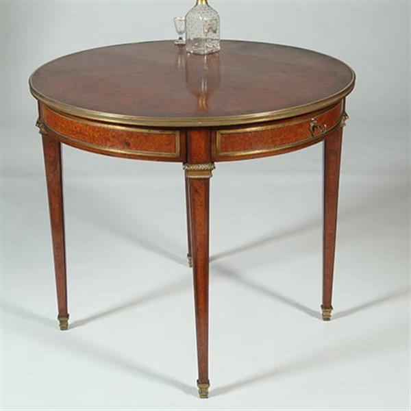 Grote foto amboina bouillotte tafel gesig. escalier de christal paris met twee laden verguld brons no.361895 antiek en kunst stoelen en banken