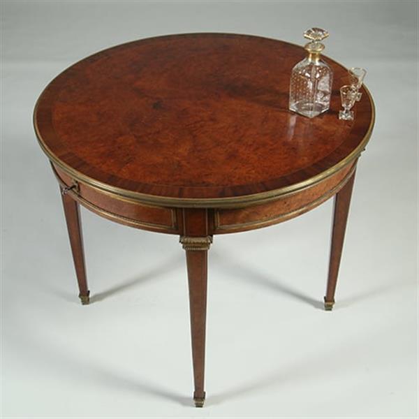 Grote foto amboina bouillotte tafel gesig. escalier de christal paris met twee laden verguld brons no.361895 antiek en kunst stoelen en banken