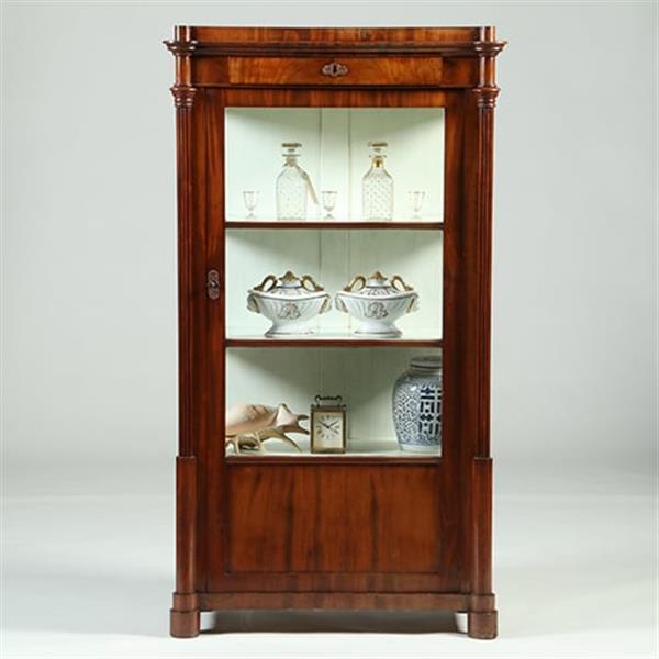 Grote foto hollandse biedermeier vitrinekast met lade en beschilderd interieur no.361810 antiek en kunst overige in antiek gebruiksvoorwerpen