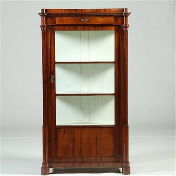 Grote foto hollandse biedermeier vitrinekast met lade en beschilderd interieur no.361810 antiek en kunst overige in antiek gebruiksvoorwerpen